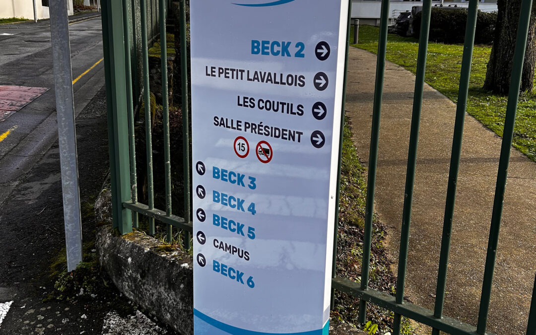 Rénovation Panneaux Signalétique Beck